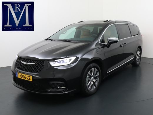 Chrysler Pacifica 3.6 V6 Hybrid 7 PERSOONS | ZEER LUXE UITGERUST | PANO | 360 CAMERA | LEDER+ STOELVENTILATIE+STOEL... Chrysler Pacifica 3.6 V6 Hybrid 7 PERSOONS | ZEER LUXE UITGERUST | PANO | 360 CAMERA | LEDER+ STOELVENTILATIE+STOEL...