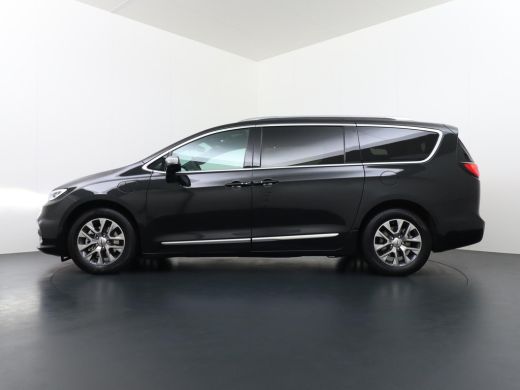 Chrysler Pacifica 3.6 V6 Hybrid 7 PERSOONS | ZEER LUXE UITGERUST | PANO | 360 CAMERA | LEDER+ STOELVENTILATIE+STOEL... ActivLease financial lease