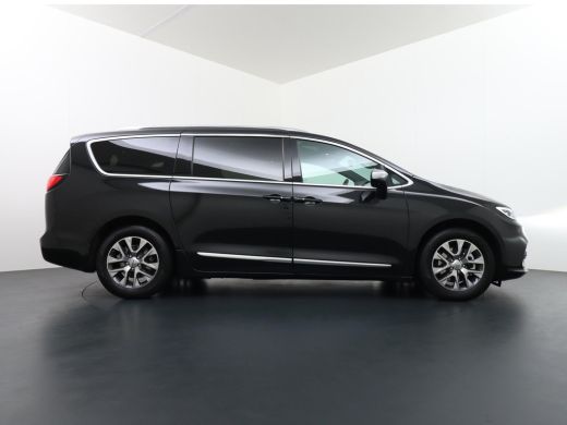 Chrysler Pacifica 3.6 V6 Hybrid 7 PERSOONS | ZEER LUXE UITGERUST | PANO | 360 CAMERA | LEDER+ STOELVENTILATIE+STOEL... ActivLease financial lease