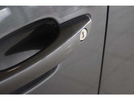 Citroën C5 Aircross 1.2 136-PK e-DCS6 Hybrid ë-Series AUTOMAAT | | NAVIGATIE | ELEKTRISCHE STOEL | VERWARMBARE STOELE... ActivLease financial lease