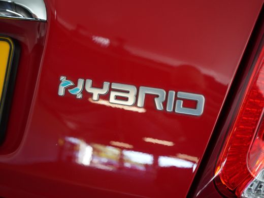 Fiat 500 1.0 Hybrid Dolcevita | Airco | Connected services | Cruise control ActivLease financial lease
