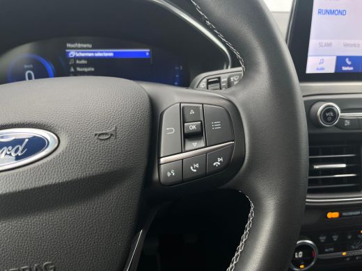 Ford Focus 1.0 EcoBoost Titanium X Business NL AUTO | TREKHAAK | CAMERA | PANO | ActivLease financial lease