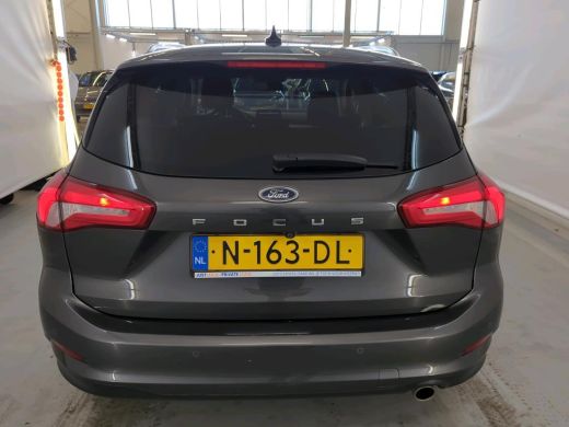 Ford Focus 1.0 EcoBoost Titanium X Business NL AUTO | TREKHAAK | CAMERA | PANO | ActivLease financial lease