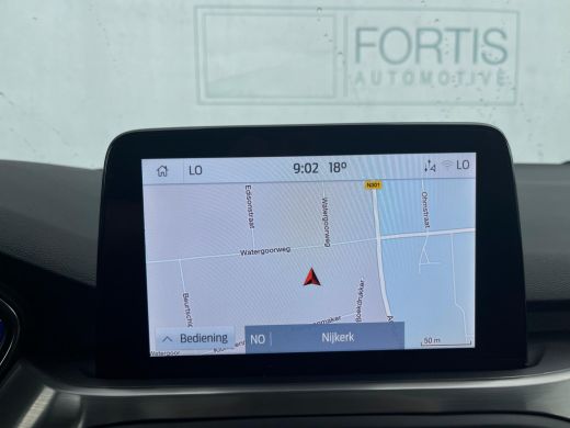 Ford Focus 1.0 EcoBoost Titanium X Business NL AUTO | TREKHAAK | CAMERA | PANO | ActivLease financial lease