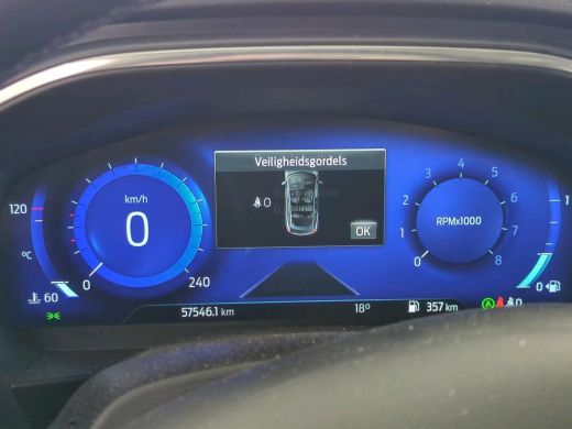 Ford Focus 1.0 EcoBoost Titanium X Business NL AUTO | TREKHAAK | CAMERA | PANO | ActivLease financial lease