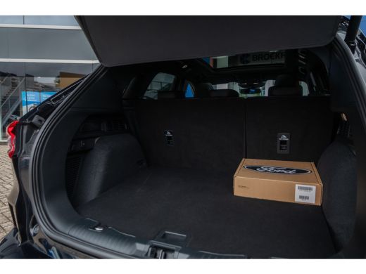 Ford Kuga 2.5 PHEV ST-Line X | Elektrisch panorama-dak | Elektrisch verstelbare stoel met geheugen | Winter... ActivLease financial lease