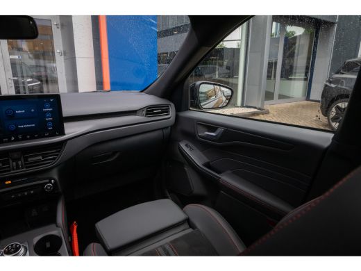 Ford Kuga 2.5 PHEV ST-Line X | Elektrisch panorama-dak | Elektrisch verstelbare stoel met geheugen | Winter... ActivLease financial lease