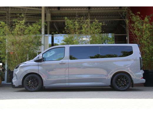 Ford Transit Custom 320 2.0 TDCI L2H1 Broekhuis Black Edition dubbele cabine Automaat 19" Lichtmetalen velgen | Spoil... ActivLease financial lease