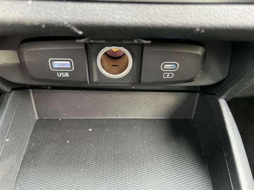 Hyundai i10 1.0 66pk Comfort (facelift) | LED | Airco | Carplay | Navigatie | Bluetooth | Cruisecontrol | 1e ... ActivLease financial lease