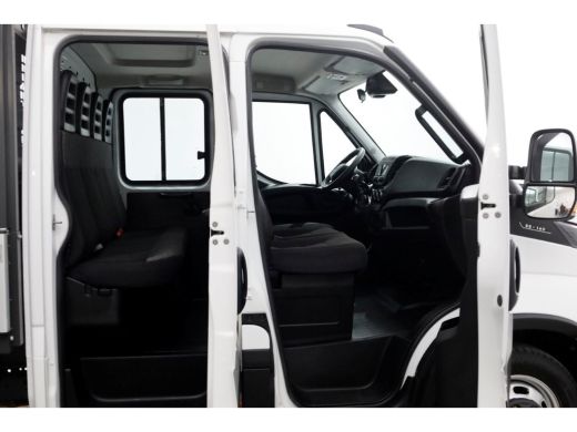 Iveco Daily 35C14 136pk E6 Open Laadbak D.C. Trekhaak 3500kg 05-2023 ActivLease financial lease