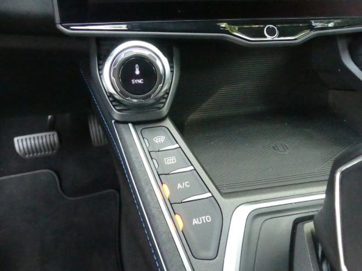 Lynk & Co 01 1.5 PHEV 261PK | PANORAMADAK | CAMERA | ADAPTIVE CRUISE | 20'' LMV | ActivLease financial lease
