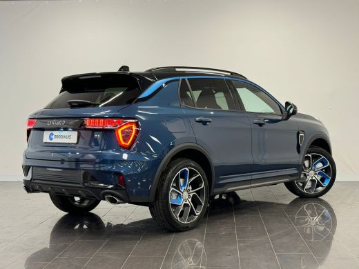 Lynk & Co 01 1.5 | Achterbank in delen neerklapbaar | Airco (automatisch) | Apple Carplay/Android Auto|telefoo... ActivLease financial lease