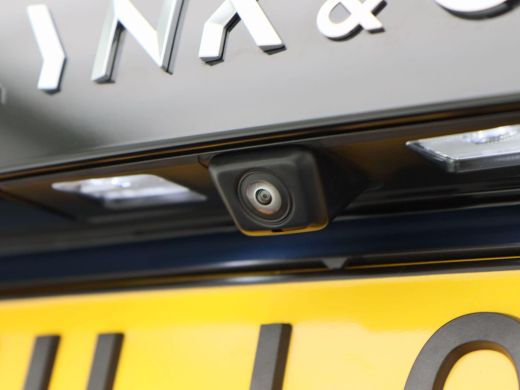 Lynk & Co 01 1.5 Phev 262 Pk Automaat | Full LED | Panoramadak | 360 Camera | 20 Inch | Stoelverwarming | 16.6... ActivLease financial lease