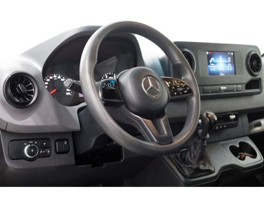 Mercedes-Benz Sprinter 314 CDI 143pk E6 Bakwagen met laadklep en zijdeur L440 955kg Laadverm. 07-2019 ActivLease financial lease