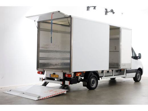 Mercedes-Benz Sprinter 314 CDI 143pk E6 Bakwagen met laadklep en zijdeur L440 955kg Laadverm. 07-2019 ActivLease financial lease