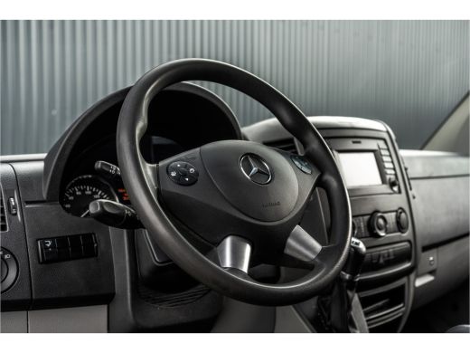 Mercedes-Benz Sprinter 314 CDI | Bakwagen met laadklep | Automaat | 3.5T Trekgewicht | Airco | Cruise | Euro 6 ActivLease financial lease