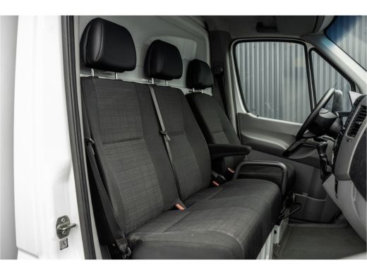 Mercedes-Benz Sprinter 314 CDI | Bakwagen met laadklep | Automaat | 3.5T Trekgewicht | Airco | Cruise | Euro 6 ActivLease financial lease