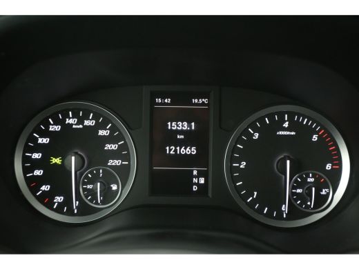 Mercedes-Benz Vito 114 CDI Lang Automaat Camera Airco Cruise Carplay Trekhaak 18"LMV Navigatie 3 Persoons ActivLease financial lease