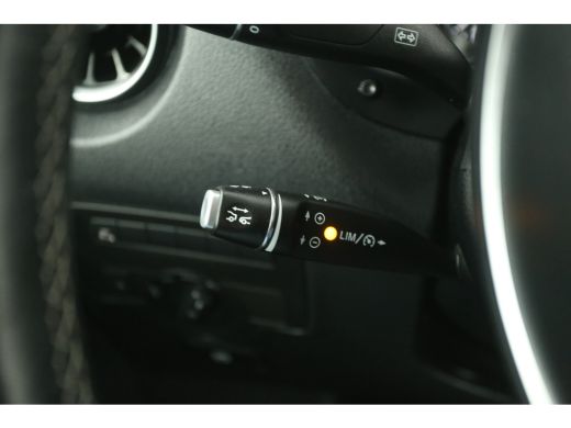 Mercedes-Benz Vito 114 CDI Lang Automaat Camera Carplay Cruise Clima LED Trekhaak 2xSchuifdeur Navi 18"LMV Leder ActivLease financial lease
