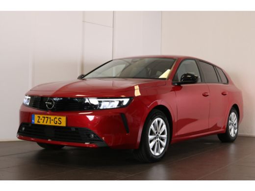 Opel Astra Sports Tourer 1.2 Level 2 110pk | Multi media Navi | Parkeersensoren V+A | Cruise control | Clima... Opel Astra Sports Tourer 1.2 Level 2 110pk | Multi media Navi | Parkeersensoren V+A | Cruise control | Clima...