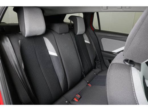 Opel Astra Sports Tourer 1.2 Level 2 110pk | Multi media Navi | Parkeersensoren V+A | Cruise control | Clima... ActivLease financial lease