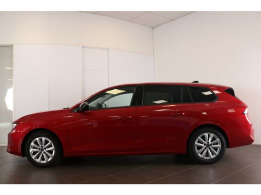 Opel Astra Sports Tourer 1.2 Level 2 110pk | Multi media Navi | Parkeersensoren V+A | Cruise control | Clima... ActivLease financial lease