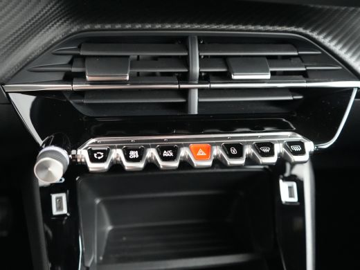 Peugeot 2008 1.2 PureTech Active Pack | Airco (automatisch) | Armsteun voor | Cruise control ActivLease financial lease
