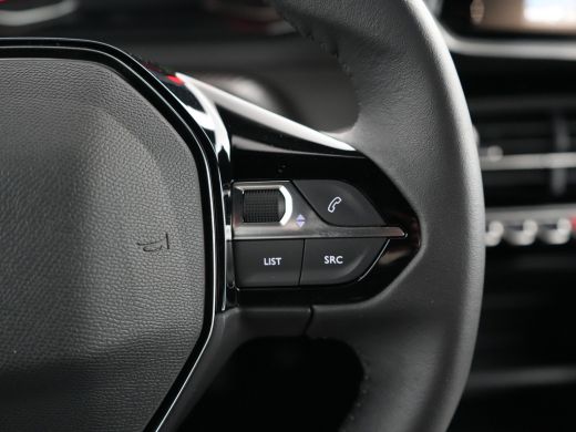 Peugeot 2008 1.2 PureTech Active Pack | Airco (automatisch) | Armsteun voor | Cruise control ActivLease financial lease