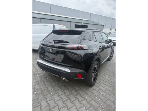 Peugeot 2008 Allure 130pk!! | Carplay | Camera | Cruise | Airco | 17" Lichtmetaal | Leder/Stof | Achterlichten... ActivLease financial lease