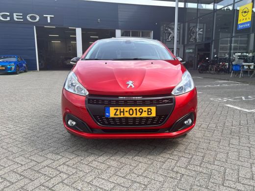 Peugeot 208 1.2 PureTech GT-Line ActivLease financial lease