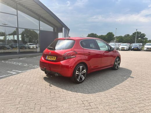 Peugeot 208 1.2 PureTech GT-Line ActivLease financial lease