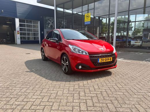 Peugeot 208 1.2 PureTech GT-Line ActivLease financial lease