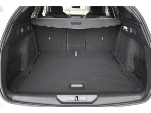 Peugeot 308 SW 1.2 Hybrid 136 e-DCS6 GT | 360 GRADEN CAMERA | NAVI | ELEKTRISCHE ACHTERKLEP | STUURVERWARMING... ActivLease financial lease