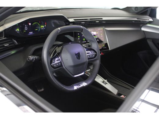 Peugeot 308 SW 1.2 Hybrid 136 e-DCS6 GT | 360 GRADEN CAMERA | NAVI | ELEKTRISCHE ACHTERKLEP | STUURVERWARMING... ActivLease financial lease