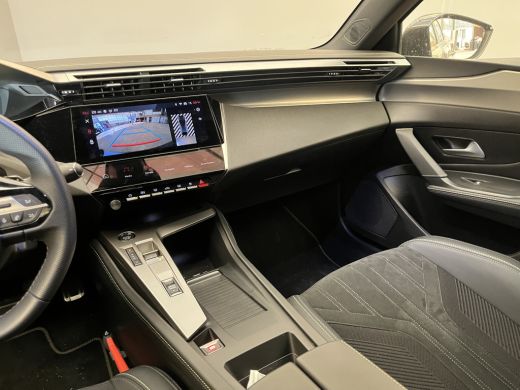 Peugeot 408 1.2 Hybrid 136 e-DCS6 GT Alcantara Bekleding | 19" Lichtmetaal | Draadloze Carplay | Camera | Nav... ActivLease financial lease