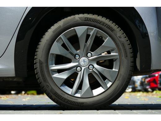Peugeot e-208 EV 136PK 50KWH 5-DRS ALLURE PACK AUTOMAAT / NAVI / LED / PDC / 16"LMV / CAMERA / BLUETOOTH / CRUI... ActivLease financial lease