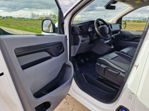 Peugeot Expert 1.5 BlueHDI L1 H1 - 120 Pk - Euro 6 - Airco - Cruise Control ActivLease financial lease