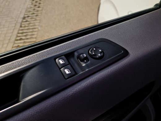 Peugeot Expert 1.5 BlueHDI L1 H1 - 120 Pk - Euro 6 - Airco - Cruise Control ActivLease financial lease