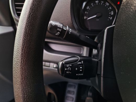 Peugeot Expert 1.5 BlueHDI L1 H1 - 120 Pk - Euro 6 - Airco - Cruise Control ActivLease financial lease