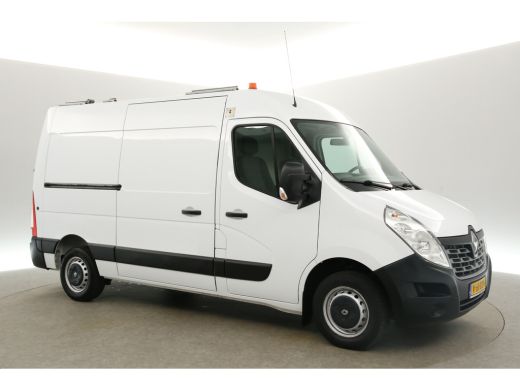 Renault Master T33 2.3 dCi L2H2 146PK Airco Camera Cruise Trekhaak Parkeersensoren Elektrpakket ActivLease financial lease