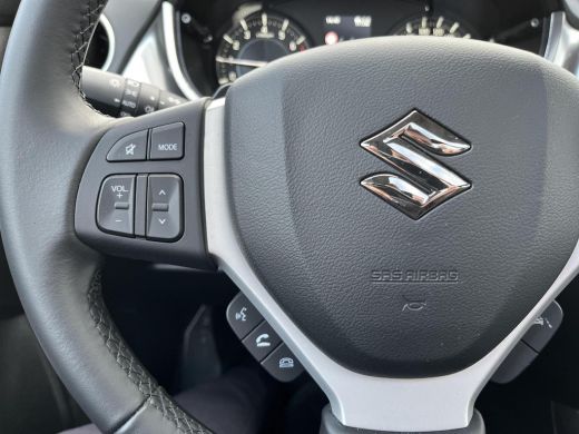 Suzuki Vitara 1.5 Hybrid Style Afneembare trekhaak ActivLease financial lease