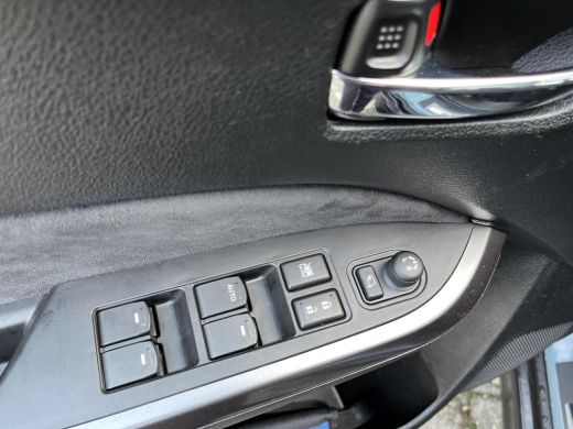 Suzuki Vitara 1.5 Hybrid Style Afneembare trekhaak ActivLease financial lease