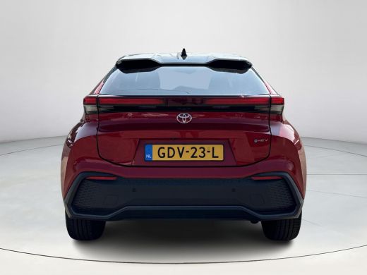 Toyota C-HR 1.8 Hybrid 140 First Edition **NAVIGATIE/ 360 CAMERA/ DODEHOEK DETECTIE/ 36 MAANDEN GARANTIE** ActivLease financial lease