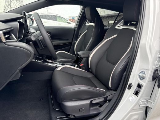 Toyota Corolla Touring Sports Hybrid 180 GR Sport **NIEUWE AUTO/ GR SPORT PLUS PACK/ DIRECT LEVERBAAR** ActivLease financial lease