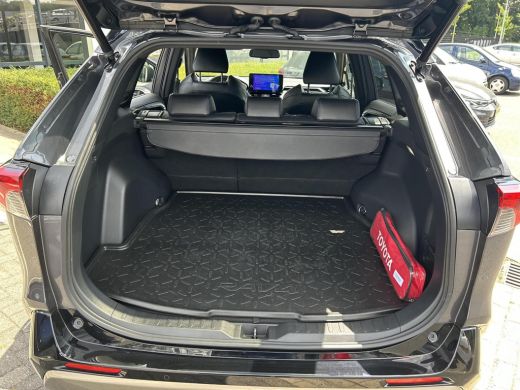 Toyota RAV4 2.5 Hybrid AWD Bi-Tone ActivLease financial lease