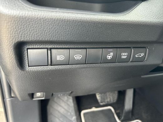 Toyota RAV4 2.5 Hybrid AWD Bi-Tone ActivLease financial lease