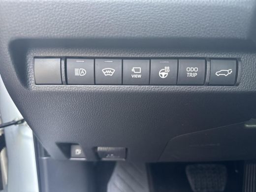 Toyota RAV4 2.5 Hybrid AWD GR SPORT PLUS | 06-10141018 Voor meer informatie ActivLease financial lease