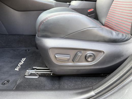 Toyota RAV4 2.5 Plug-in Hybrid AWD Bi-Tone Plus Trekh.360 Camera ActivLease financial lease