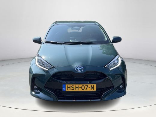 Toyota Yaris 1.5 Hybrid 130 Executive | Forest Green | Demo ActivLease financial lease