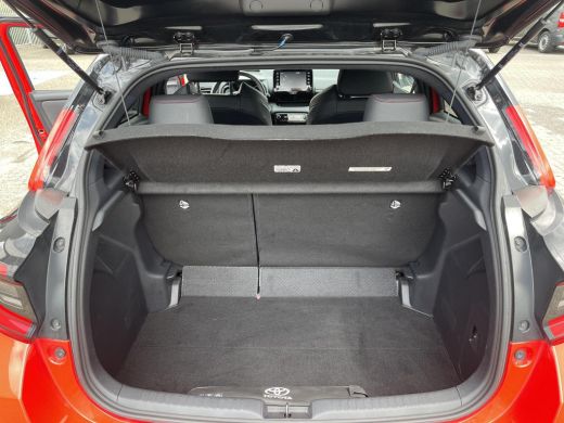 Toyota Yaris 1.5 Hybrid Launch Edition ActivLease financial lease